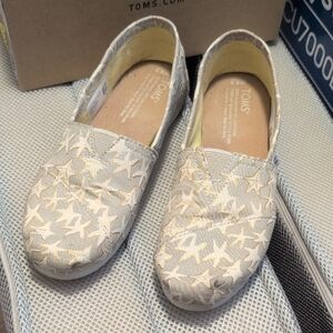 TOMS | Classic Oxford Tan/Gold Foil Starfish